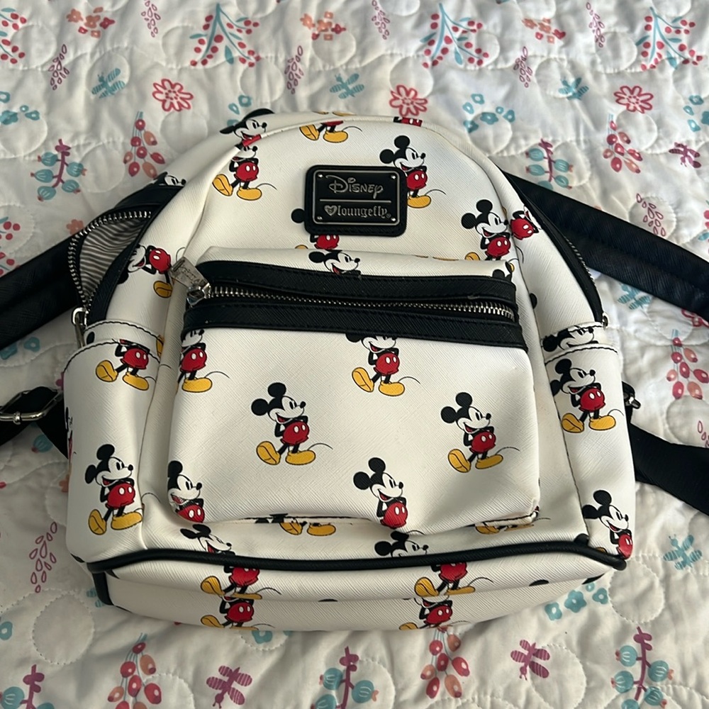 Classic Vintage Loungefly Disney Mickey Mouse Backpack Purse White
